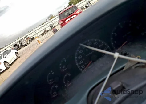 1998 Ford F150 z USA, uszkodzony, nr VIN 1FTZX1765WNB08922